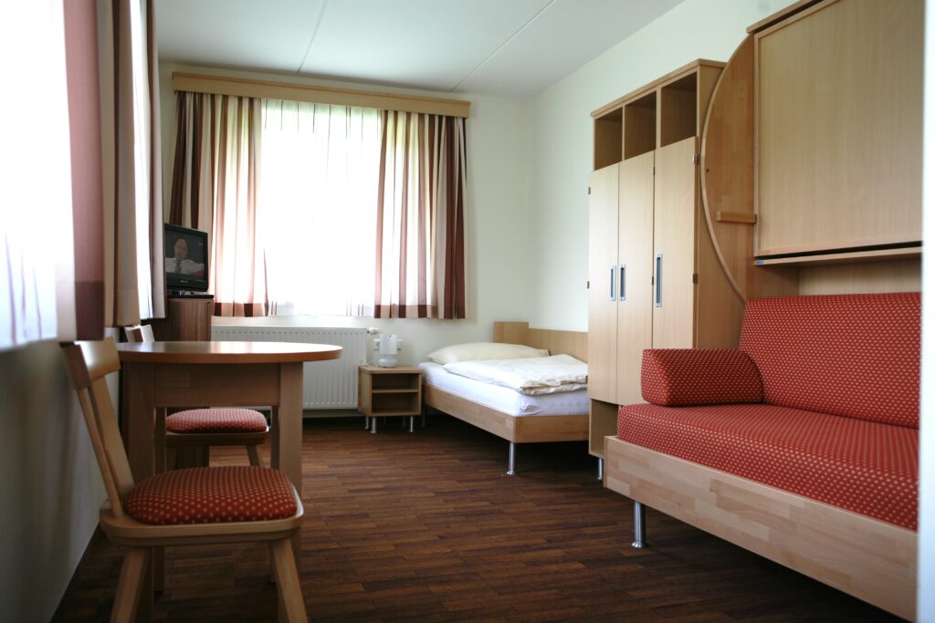 jugendhotel-simonyhof-zweibettzimmer