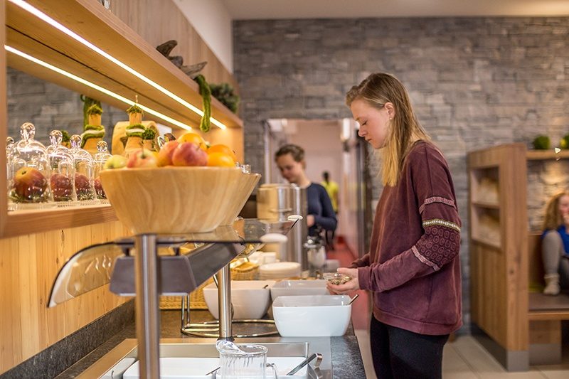 jugendhotel-tauernhof-fruestueck