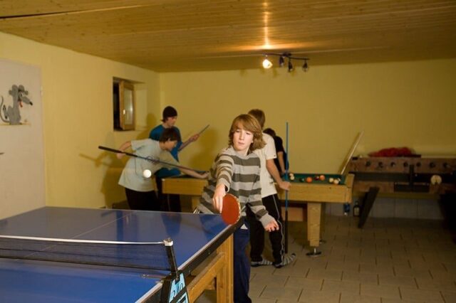 jugendhotel-ziestelberghof-tischtennis