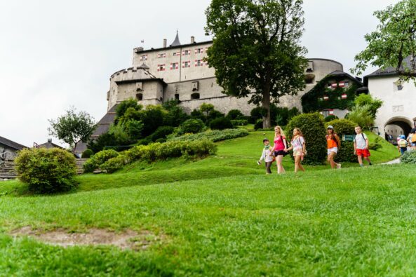 sportwoche-schule-burg-hohenwerfen-593x395-1