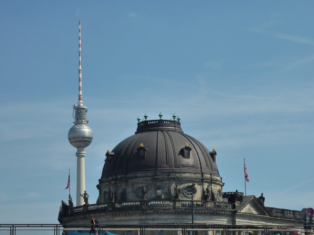 staedtereisen-deutschland-berlin_alexanderplatz