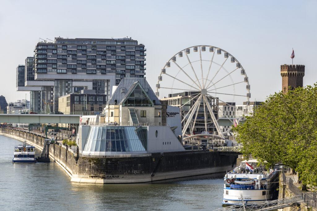 Schokoladenmuseum, Kranhäuser und Riesenrad