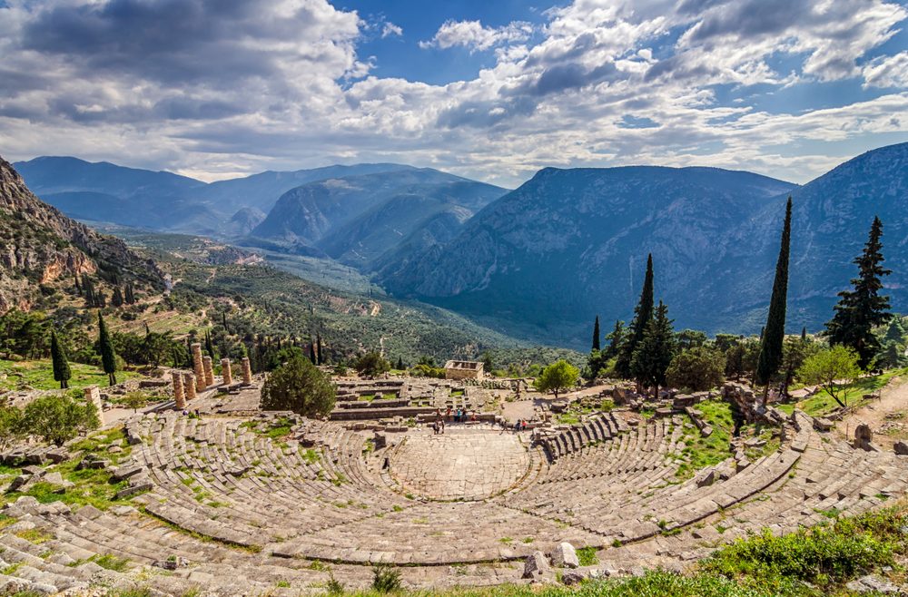 staedtereisen-griechenland-delphi-shutterstock