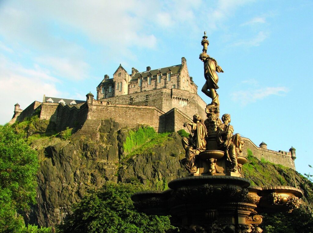 staedtereisen-grossbritannien-edinburgh-burg