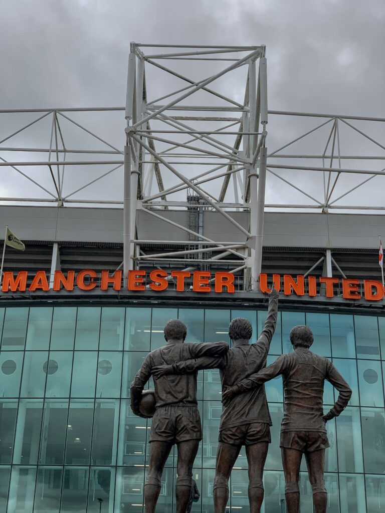 staedtereisen-grossbritannien-manchester-oldtra-dan-parker-u9m_vp7ZhUY-unsplash