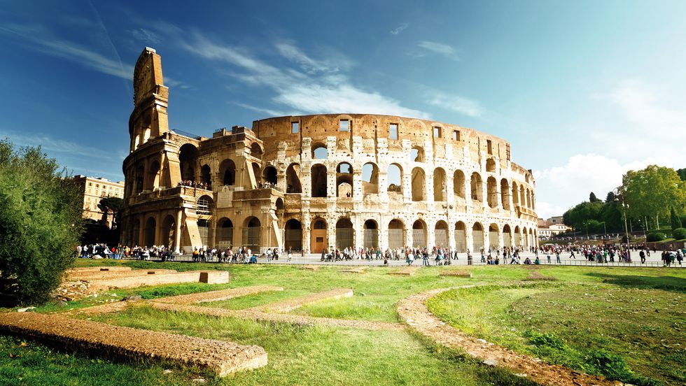 staedtereisen-italien-rom-kolosseum