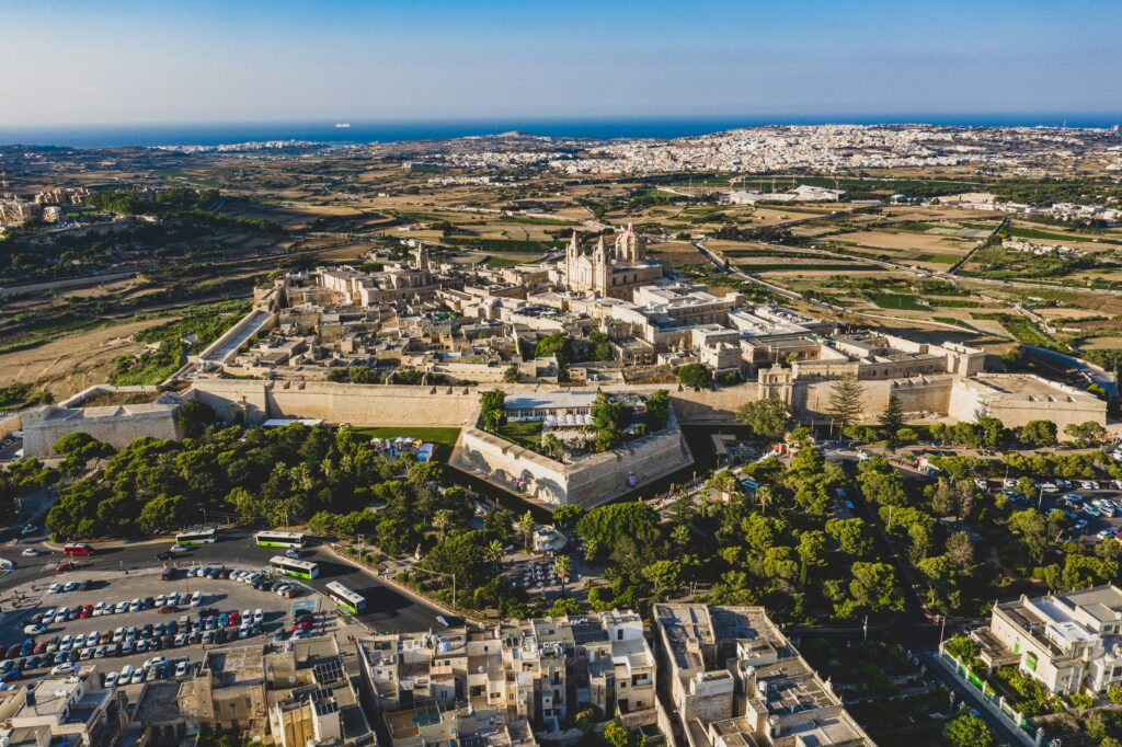 staedtereisen-malta-mdina2-karl-paul-baldacchino-06j8rNYNO_0-unsplash