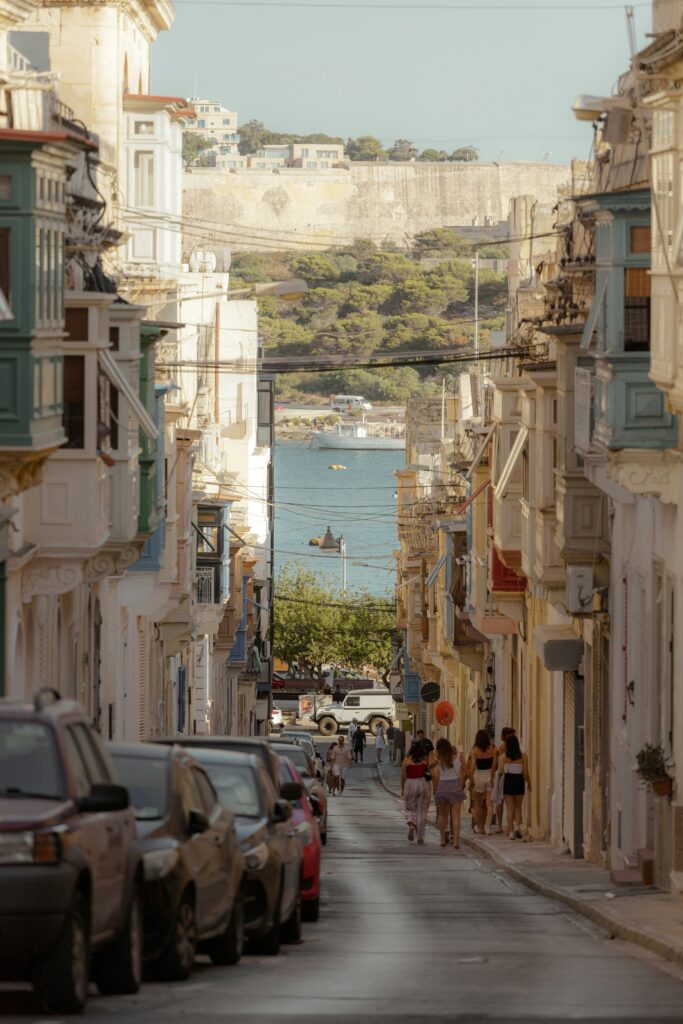 staedtereisen-malta-sliema-karl-hornfeldt-H_ZfqEYyC9c-unsplash
