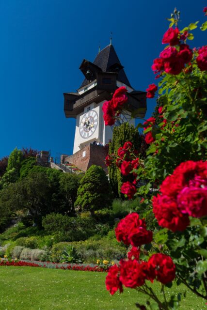 staedtereisen-oesterreich-graz-schlossberg-uhrturm