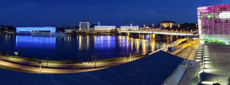 staedtereisen-oesterreich_linz_aecaussichtgross