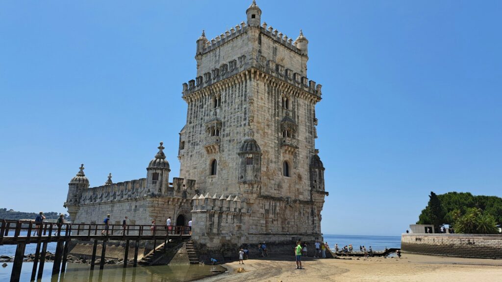 staedtereisen-portugal-lissabon-torre-de-belem-sergio-guardiola-herrador-Hu8koWYPVWQ-unsplash