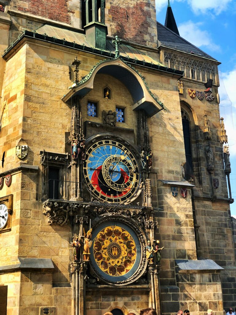 staedtereisen-tschechien-prag-rathausuhr-abdullah-yilmaz-8Brd7hbJH0Y-unsplash
