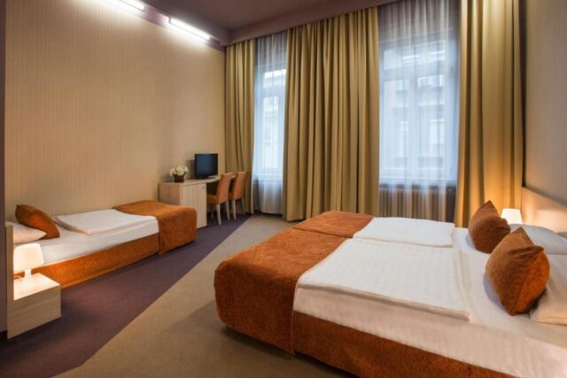 young-austria-staedtereisen-budapest-bspUnterkunft-star-city-hotel