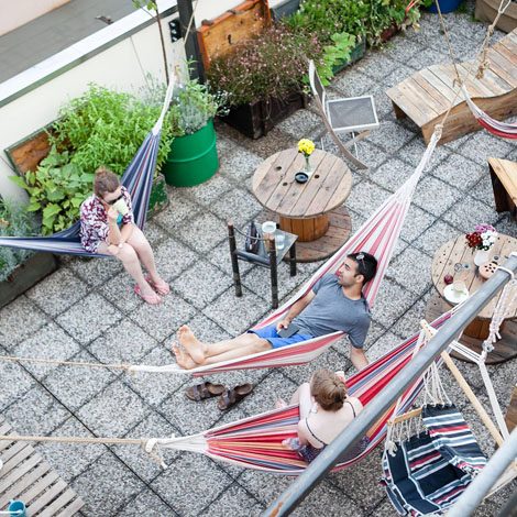 young-austria-staedtereisen-mailand-it_ostello_bello_grande_italy_milan_hostel_large_garden