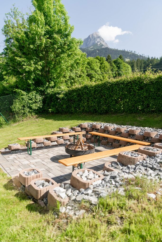 young_austria_zistelberghof_werfenweng18-scaled-1