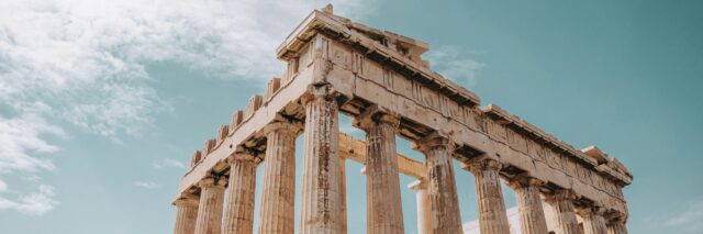 young-austria-staedtereisen-athen-spencer-davis-ilQmlVIMN4c-unsplash