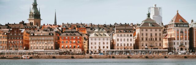 young-austria-staedtereisen-stockholm-paris-studio-QKjvKAB77dE-unsplash