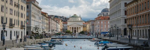 young-austria-staedtereisen-triest-daniel-sessler-ZPJZDA6gRCA-unsplash