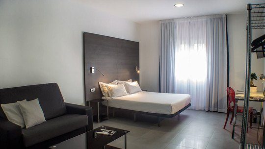 young-austria-staedtereisen-valencia-es_valencia-quart-hostel_dz-1120x631-540x304-1