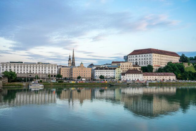 linz-leonhard-niederwimmer-5MRhJCgU8H0-unsplash