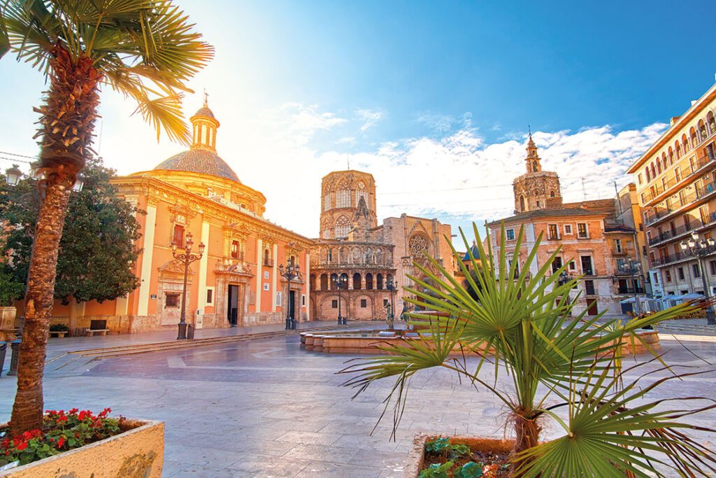 staedtereisen-spanien-valenciaplatz