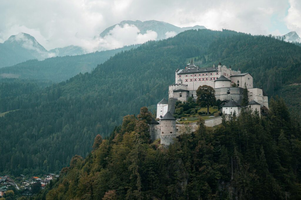 werfenweng-anja-junghans-UccN1TEDlKQ-unsplash