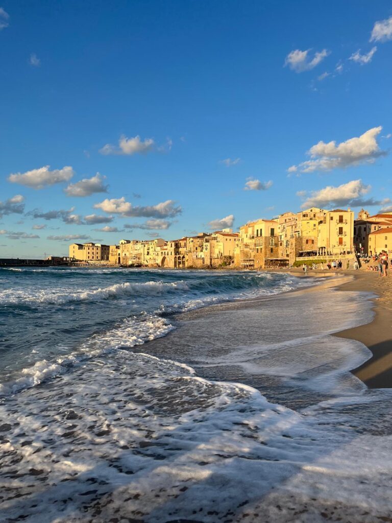 staedtereisen-italien-sizilien-aeolischeinseln3-gymstainach-marianeubauer