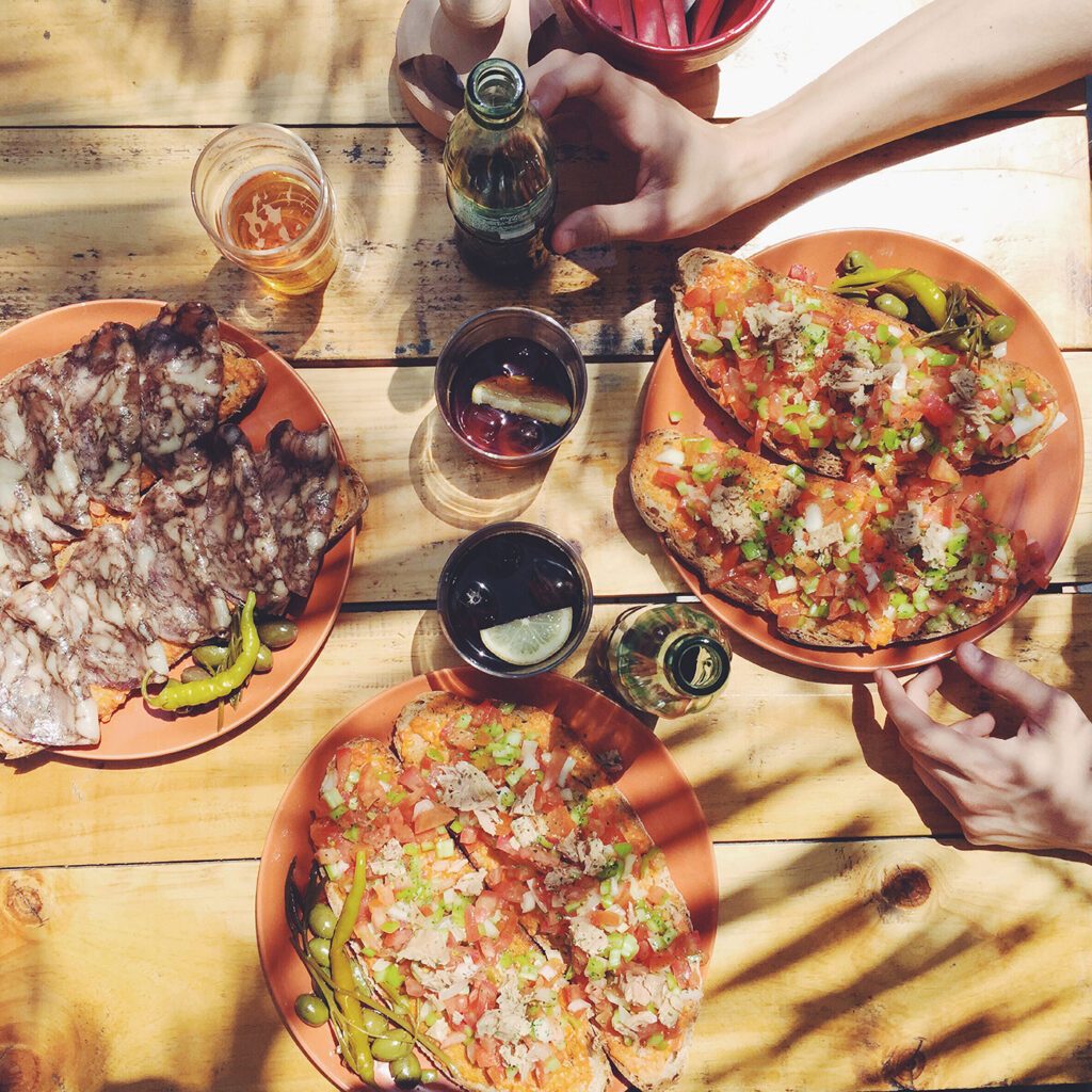 staedtereisen-spanien-mallorca-tapas-FTPM365